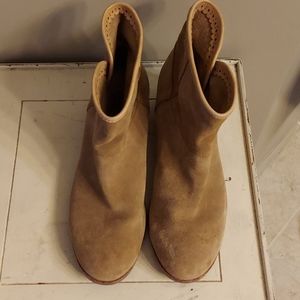 2 for $30 Ugg Darling Suede Bootie